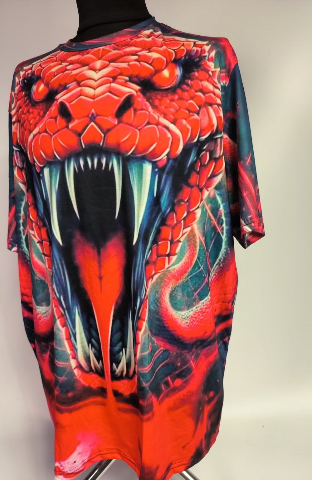 Футболка «Fire Snake» з агресивним принтом | Dizzy3D - Зображення 2