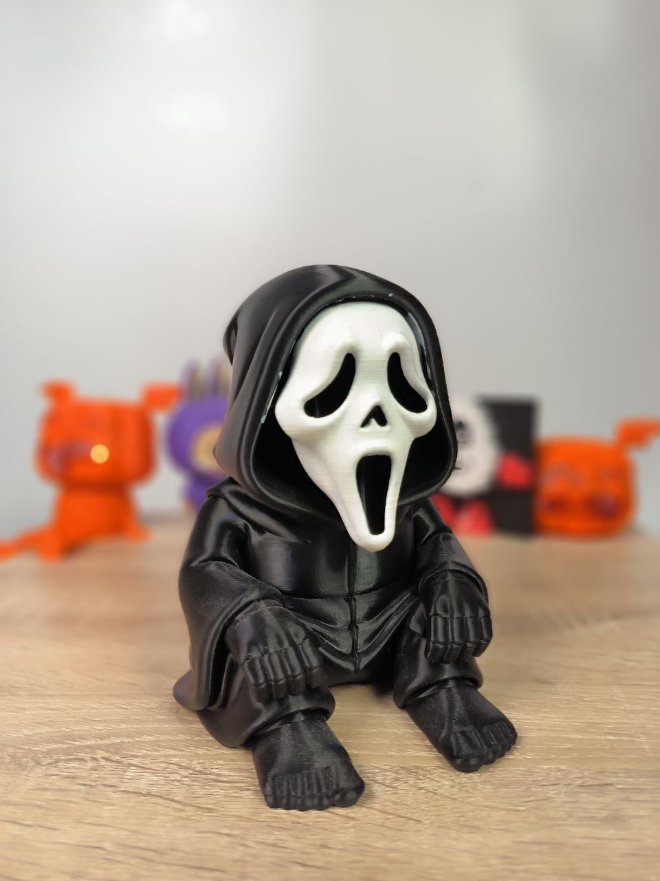 Фігурка Ghostface з фільму “Крик” — 3D-друкований сувенір і декор до Геловіну | Dizzy3D - Зображення 4